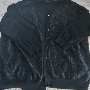 Women's button up long sleeved